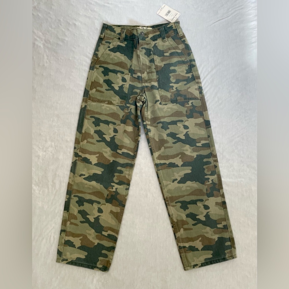 NWT Free People Remy Cropped Camo Pant Size 24 - Picture 4 of 10